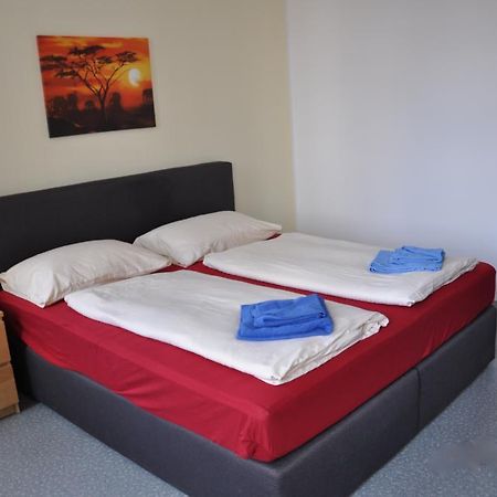 A Bed Privatzimmer Dresden - Nichtraucherpension Chambre photo